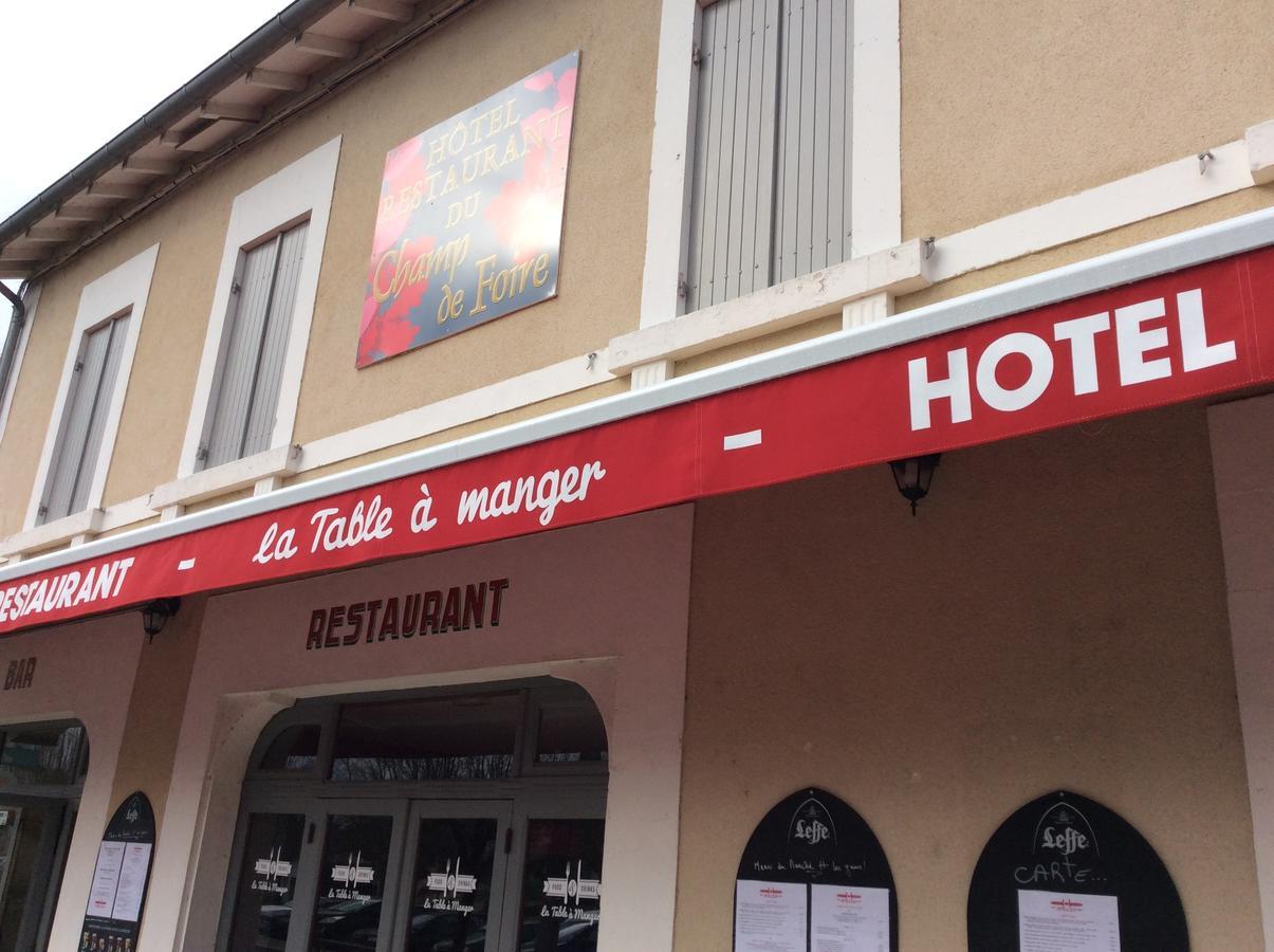 Logis Hotel Du Champ De Foire Saint-Aulaye-Puymangou Exteriör bild